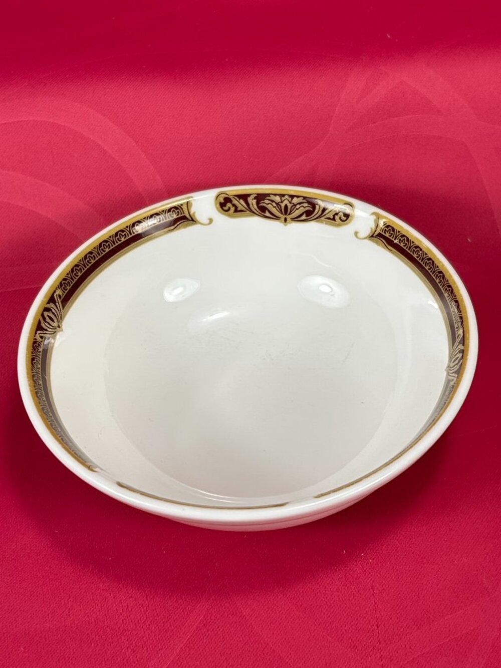 Royal Doulton UK fine bone china hotel ware small bowl